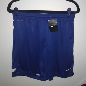 NWT men’s royal blue Nike shorts
